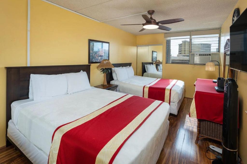 Heart Of Waikiki,1Bdrm,Free Parking, Wifi,No Resort Fees,Youtube,Netflix ! Хонолулу Екстериор снимка